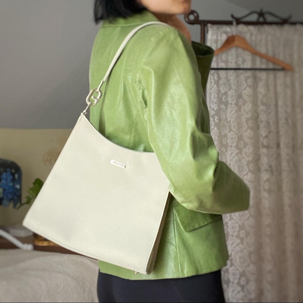 Guess 90s shoulder bag sage green